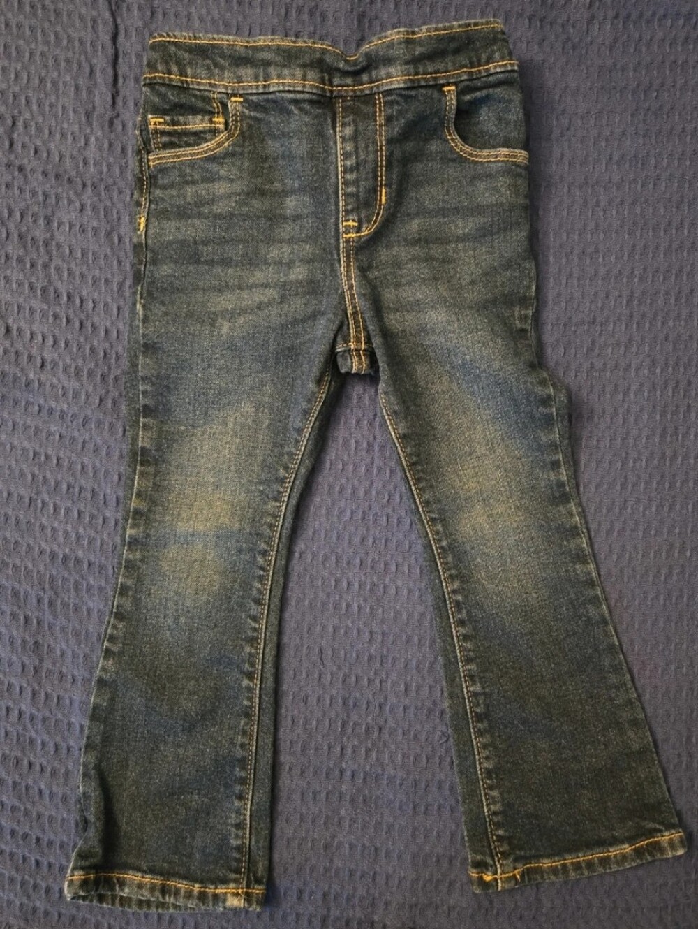Old Navy Toddler Girl Flare Jeans- size 4T